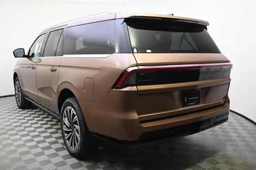 2025 Lincoln Navigator Black Label