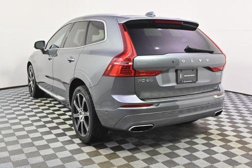 2018 Volvo XC60 Recharge Plug-In Hybrid T8 Inscription