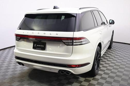 Pristine White Metallic Tri-Coat 2026 Lincoln Aviator Reserve AWD
