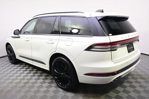 Pristine White Metallic Tri-Coat 2026 Lincoln Aviator Reserve AWD