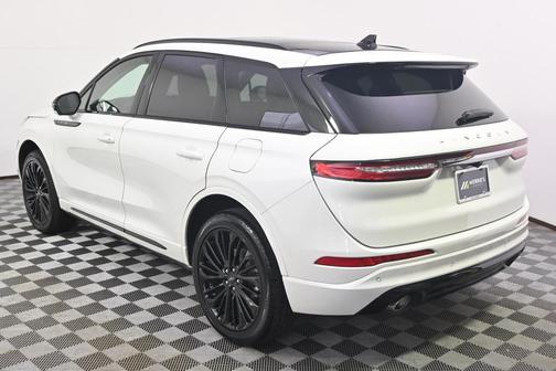 2025 Lincoln Corsair Premiere