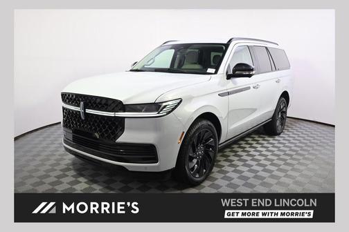 Crystal White Metallic Clearcoat 2026 Lincoln Navigator Reserve