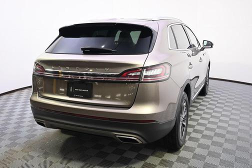 2021 Lincoln Nautilus Reserve