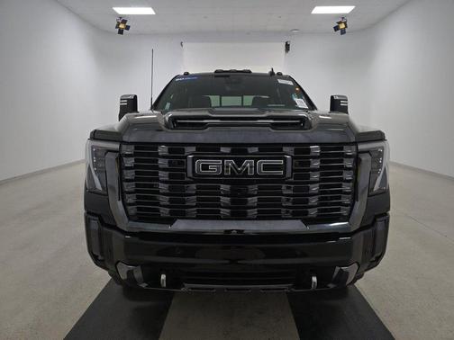 2024 GMC Sierra 3500 Denali