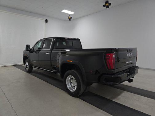 2024 GMC Sierra 3500 Denali