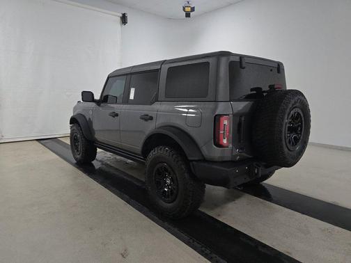 Cactus Gray 2024 Ford Bronco Wildtrak 4 Door Advanced 4x4