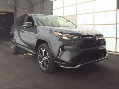Magnetic Gray Metallic/Midnight Black Metallic 2025 Toyota RAV4 Plug-In Hybrid XSE (Natl)