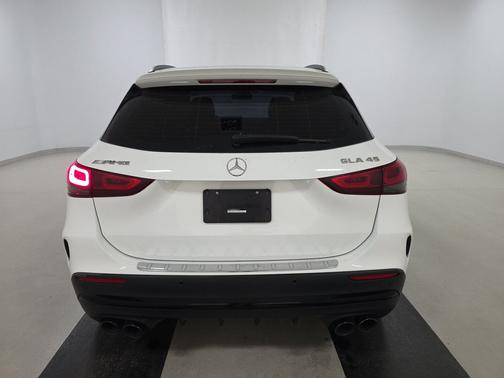 Polar White 2022 Mercedes-Benz AMG GLA 45 AMG GLA 45 4MATIC SUV