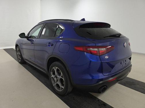 2022 Alfa Romeo Stelvio Sprint