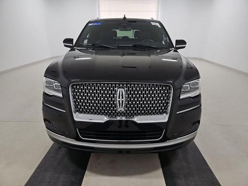 2024 Lincoln Navigator Premiere