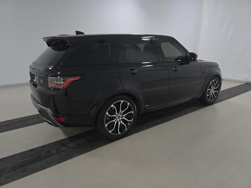 2022 Land Rover Range Rover Sport HSE Silver Edition