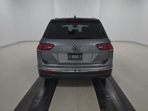 2023 Volkswagen Tiguan 2.0T SEL