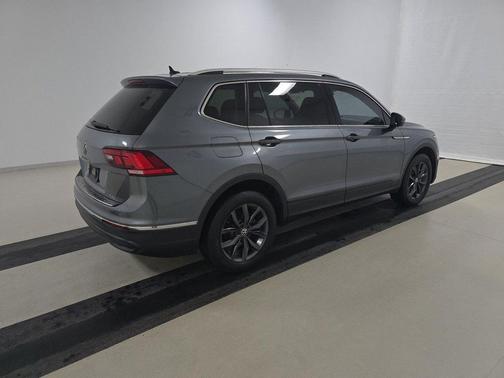 2023 Volkswagen Tiguan 2.0T SEL