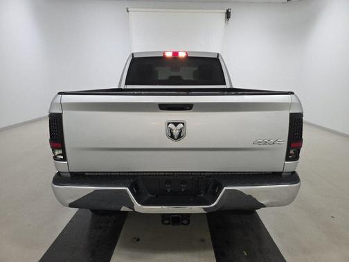 2018 RAM 2500 Tradesman Crew Cab 4x4 6'4' Box