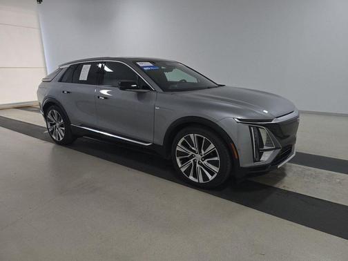 2024 Cadillac LYRIQ V