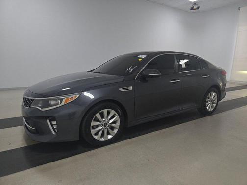 2018 Kia Optima S