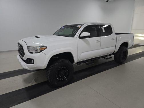 2020 Toyota Tacoma TRD Sport