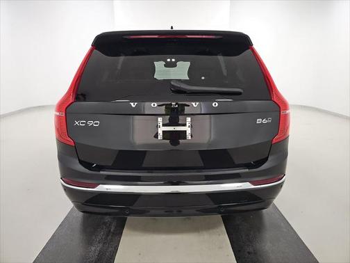2024 Volvo XC90 B6 Plus Bright Theme 7-Seater
