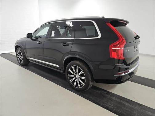 2024 Volvo XC90 B6 Plus Bright Theme 7-Seater