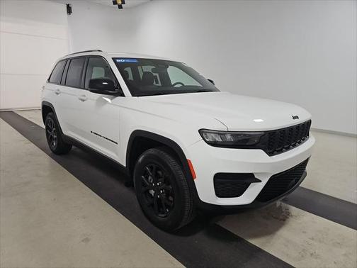 2024 Jeep Grand Cherokee Altitude