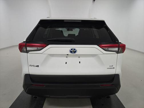 2023 Toyota RAV4 Hybrid LE