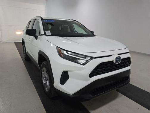 2023 Toyota RAV4 Hybrid LE