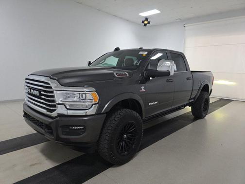 Granite Crystal Metallic Clearcoat 2024 RAM 2500 Longhorn 4x4 Crew Cab 6'4" Box