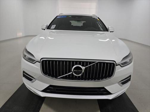2021 Volvo XC60 Recharge Plug-In Hybrid T8 Inscription Expression