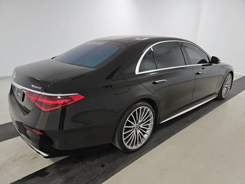 2023 Mercedes-Benz S-Class 4MATIC