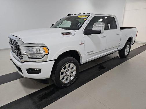 2024 RAM 3500 Limited Crew Cab 4x4 6'4' Box