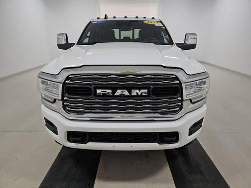 2024 RAM 3500 Limited Crew Cab 4x4 6'4' Box