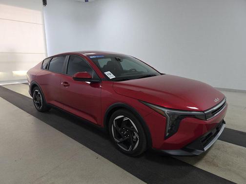 2025 Kia K4 EX FWD
