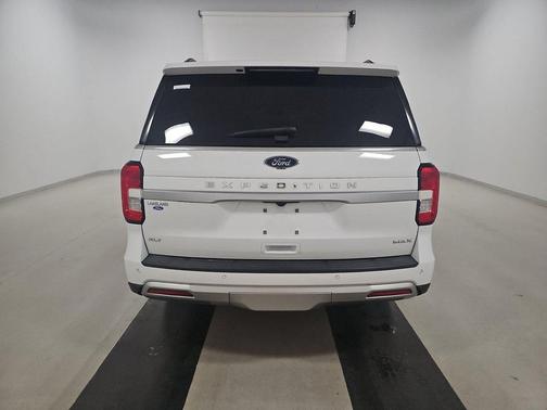 2022 Ford Expedition Max XLT