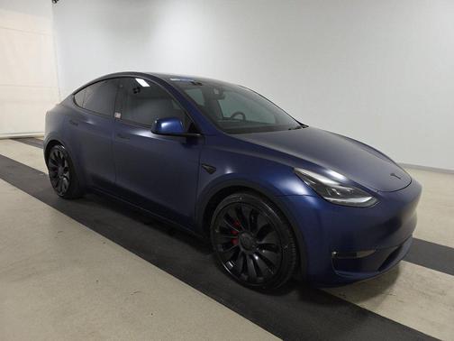 2022 Tesla Model Y Performance Dual Motor All-Wheel Drive