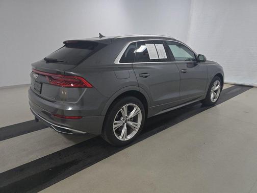 2022 Audi Q8 55 Prestige