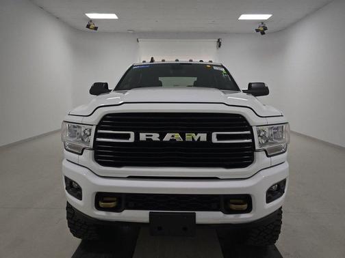 2021 RAM 2500 Big Horn Crew Cab 4x4 6'4' Box