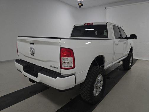 2021 RAM 2500 Big Horn Crew Cab 4x4 6'4' Box