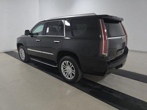 2018 Cadillac Escalade Base