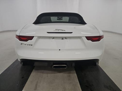 Fuji White 2021 Jaguar F-TYPE Convertible Auto P300