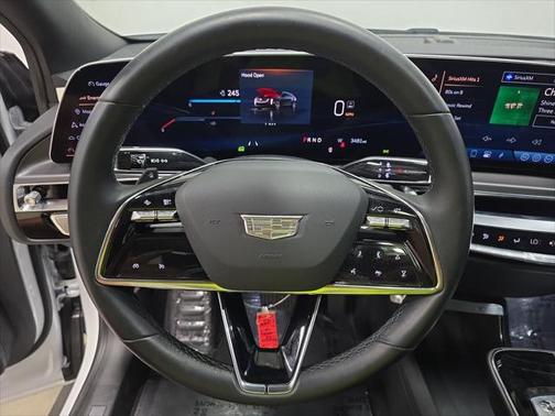 2024 Cadillac LYRIQ Tech w/1SA