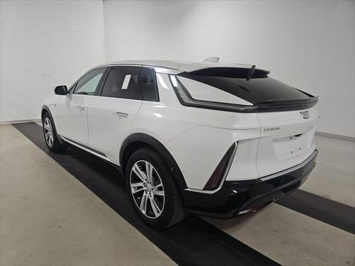 2024 Cadillac LYRIQ Tech w/1SA