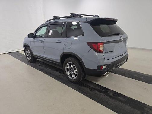 Sonic Gray Pearl 2023 Honda Passport TrailSport AWD
