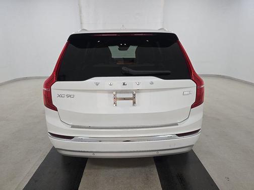 2022 Volvo XC90 Recharge Plug-In Hybrid T8 eAWD PHEV Inscription 7P