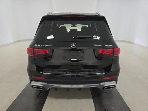 2021 Mercedes-Benz GLB 250 4MATIC