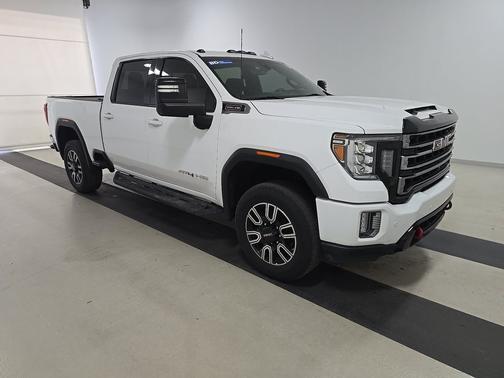 Summit White 2021 GMC Sierra 2500 4WD Crew Cab 159" AT4