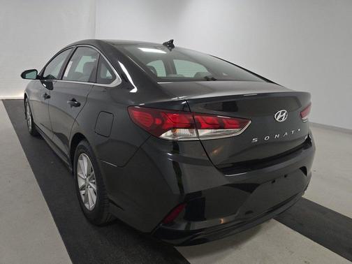 2018 Hyundai SONATA ECO