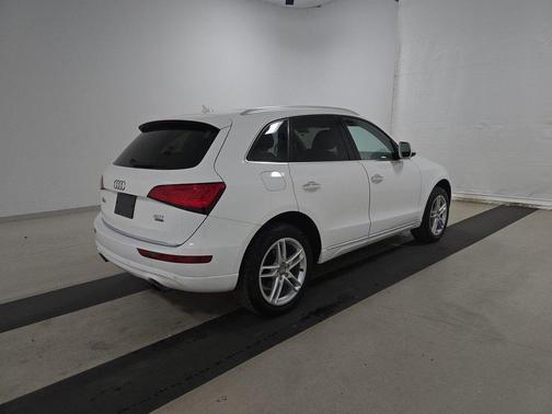 2017 Audi Q5 2.0T Premium