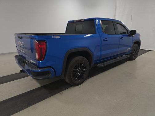 Dynamic Blue Metallic 2022 GMC Sierra 1500 4WD Crew Cab 147" Elevation w/3SB