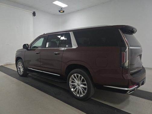 2022 Cadillac Escalade ESV Premium Luxury