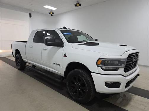 2024 RAM 3500 Laramie Mega Cab 4x4 6'4' Box